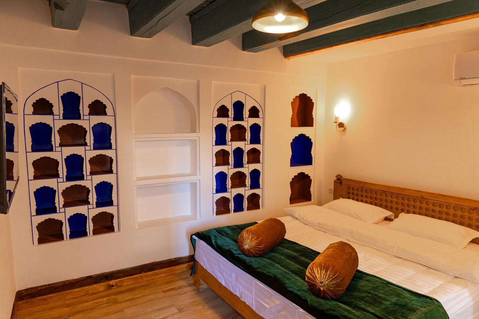 Duston Boutique XIX Century Rooms Bukhara Exterior foto